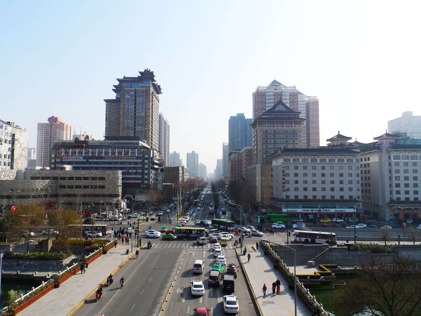 xian city wall view